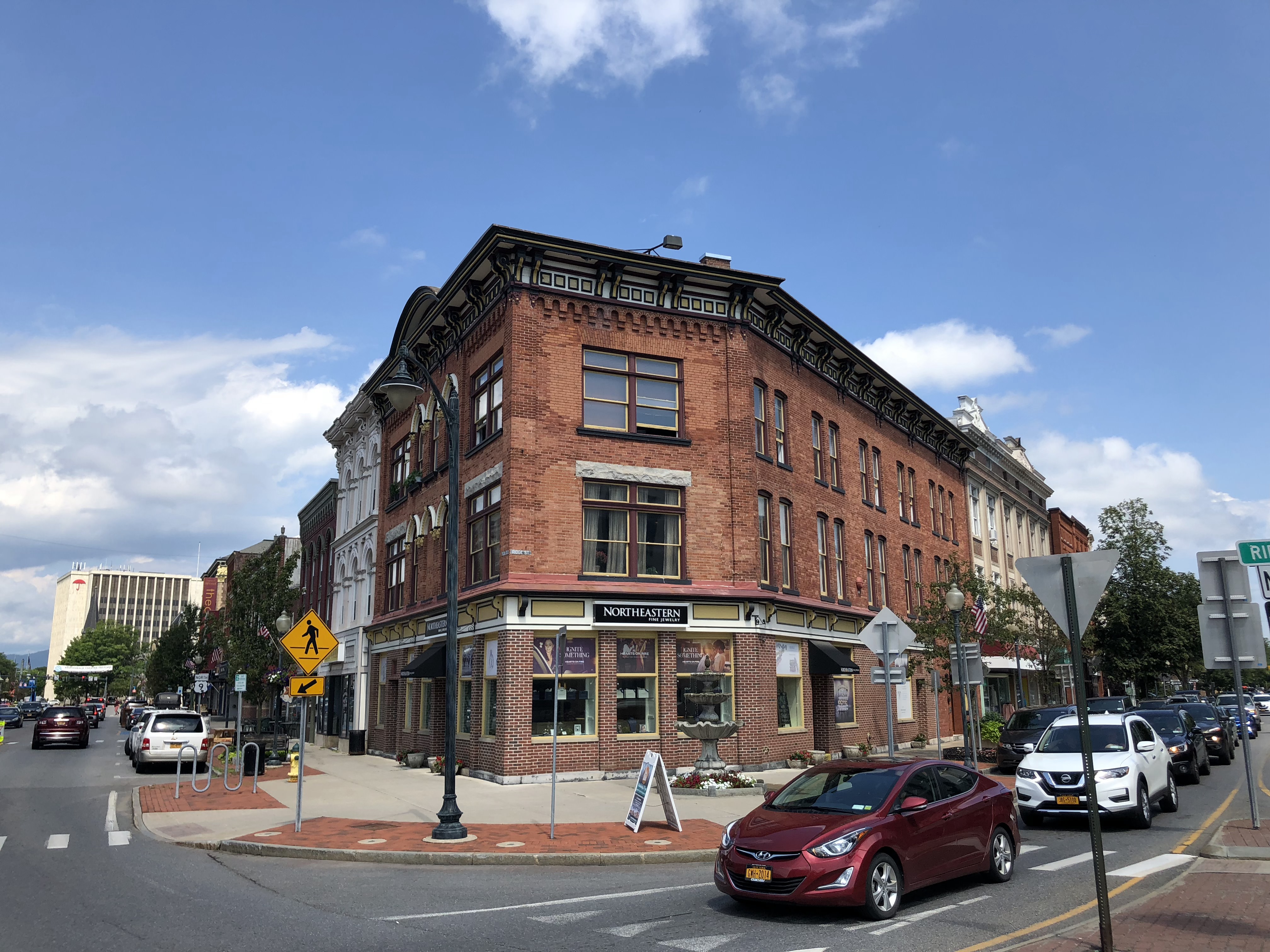 Residential & Commercial Real Estate Glens Falls, Queensbury, Lake